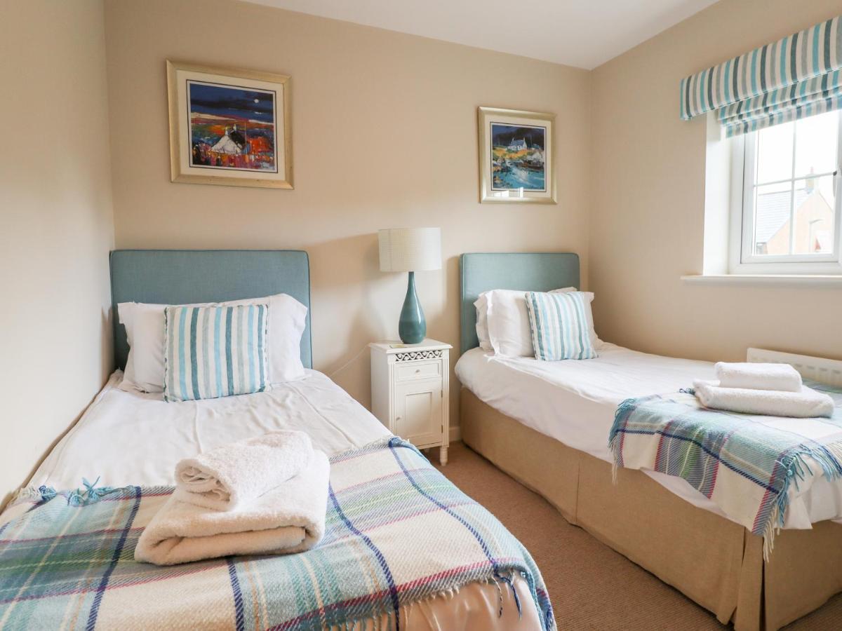 High Sea View Villa Beadnell Bagian luar foto