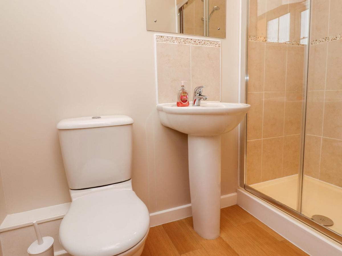 High Sea View Villa Beadnell Bagian luar foto